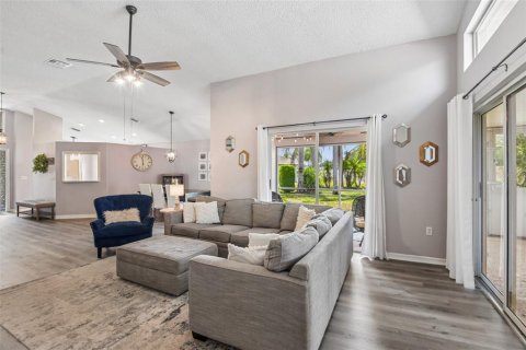 Villa ou maison à vendre à New Port Richey, Floride: 3 chambres, 169.27 m2 № 2113157 - photo 7