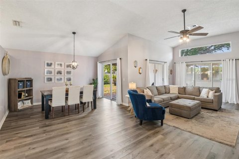 Villa ou maison à vendre à New Port Richey, Floride: 3 chambres, 169.27 m2 № 2113157 - photo 8