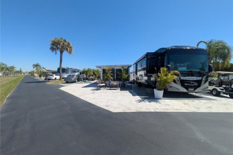 Terreno en venta en Punta Gorda, Florida № 2205671 - foto 5