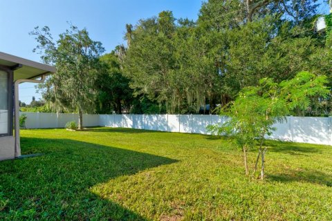 House in Edgewater, Florida 3 bedrooms, 137.5 sq.m. № 1916252 - photo 20