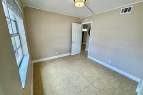 Copropriété à louer à Coral Springs, Floride: 2 chambres, 71.35 m2 № 2244628 - photo 14