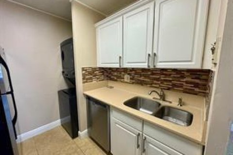 Copropriété à louer à Coral Springs, Floride: 2 chambres, 71.35 m2 № 2244628 - photo 10