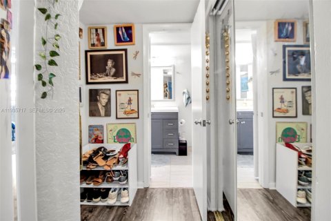 Condominio en venta en Oakland Park, Florida, 2 dormitorios, 104.14 m2 № 1993887 - foto 19