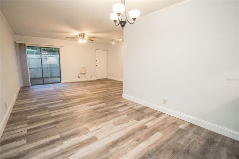 Copropriété à vendre à Temple Terrace, Floride: 3 chambres, 116.5 m2 № 1857800 - photo 24