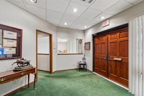 Commercial property in Clearwater, Florida 891.86 sq.m. № 2114681 - photo 13