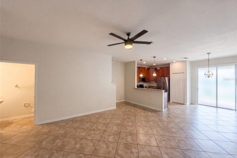 Touwnhouse à vendre à Hudson, Floride: 3 chambres, 154.78 m2 № 2227146 - photo 3