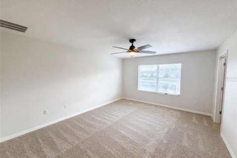 Touwnhouse à vendre à Hudson, Floride: 3 chambres, 154.78 m2 № 2227146 - photo 4