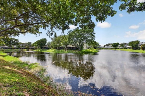 Touwnhouse à vendre à Deerfield Beach, Floride: 2 chambres, 125.33 m2 № 2413305 - photo 3