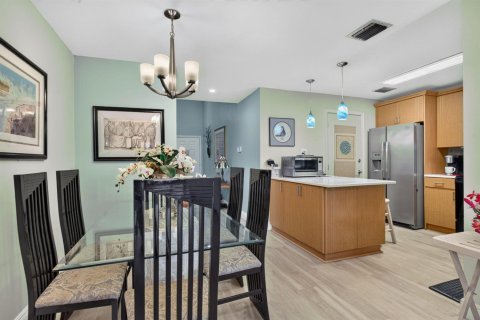 Touwnhouse à vendre à Deerfield Beach, Floride: 2 chambres, 125.33 m2 № 2413305 - photo 14