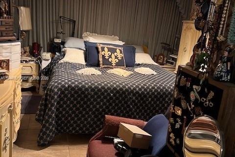 Casa en venta en Miami, Florida, 5 dormitorios, 209.22 m2 № 2058970 - foto 5