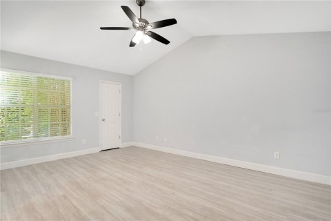 Townhouse in Lake Mary, Florida 2 bedrooms, 107.21 sq.m. № 1749381 - photo 15