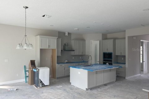 Villa ou maison à vendre à New Port Richey, Floride: 5 chambres, 323.67 m2 № 2310342 - photo 3