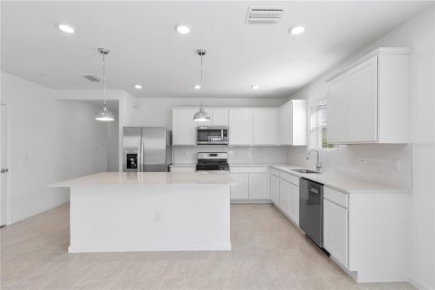 House in Punta Gorda, Florida 4 bedrooms, 171.78 sq.m. № 1824123 - photo 14