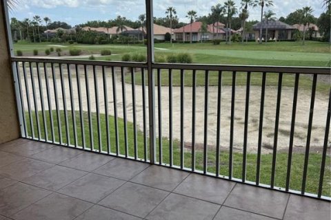 Copropriété à louer à Lakewood Ranch, Floride: 2 chambres, 144.18 m2 № 2116808 - photo 18