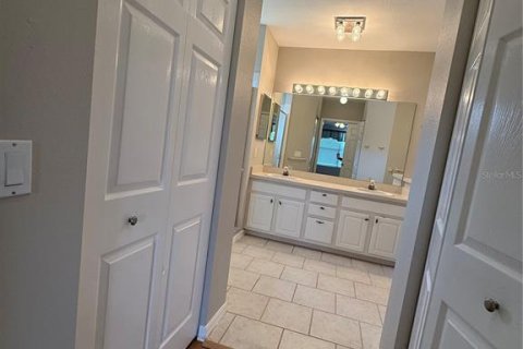 Copropriété à louer à Lakewood Ranch, Floride: 2 chambres, 144.18 m2 № 2116808 - photo 19