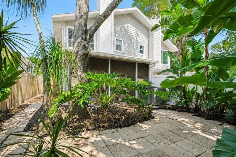 Touwnhouse à vendre à Tampa, Floride: 2 chambres, 125.14 m2 № 2195764 - photo 5