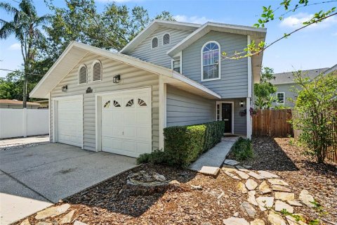 Touwnhouse à Tampa, Floride 2 chambres, 125.14 m2 № 2195764