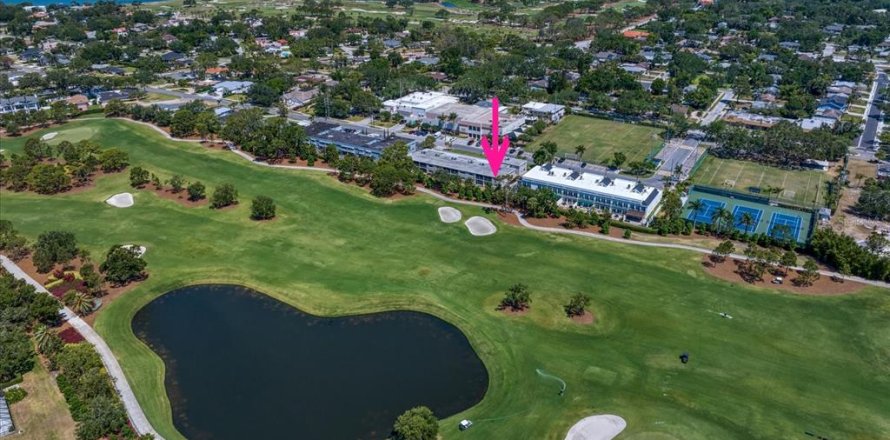 Condominio en Belleair, Florida, 2 dormitorios  № 1658326