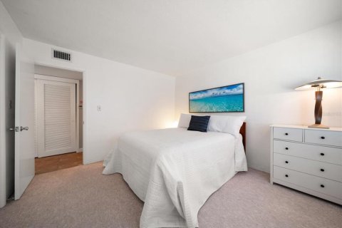 Condominio en venta en Belleair, Florida, 2 dormitorios, 117.52 m2 № 1658326 - foto 21