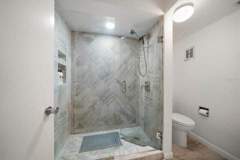 Condominio en venta en Belleair, Florida, 2 dormitorios, 117.52 m2 № 1658326 - foto 17