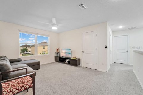 Villa ou maison à vendre à Zephyrhills, Floride: 5 chambres, 242.01 m2 № 2218557 - photo 16