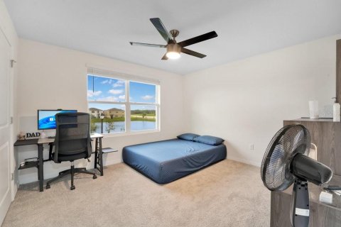 Villa ou maison à vendre à Zephyrhills, Floride: 5 chambres, 242.01 m2 № 2218557 - photo 20