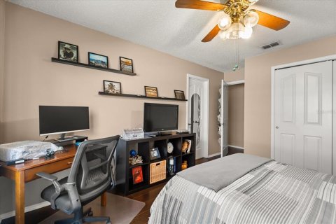 House in Apopka, Florida 3 bedrooms, 163.79 sq.m. № 1673746 - photo 18