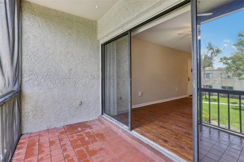 Condo in Orlando, Florida, 2 bedrooms № 2225331 - photo 20