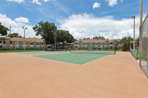 Condo in Orlando, Florida, 2 bedrooms № 2225331 - photo 29