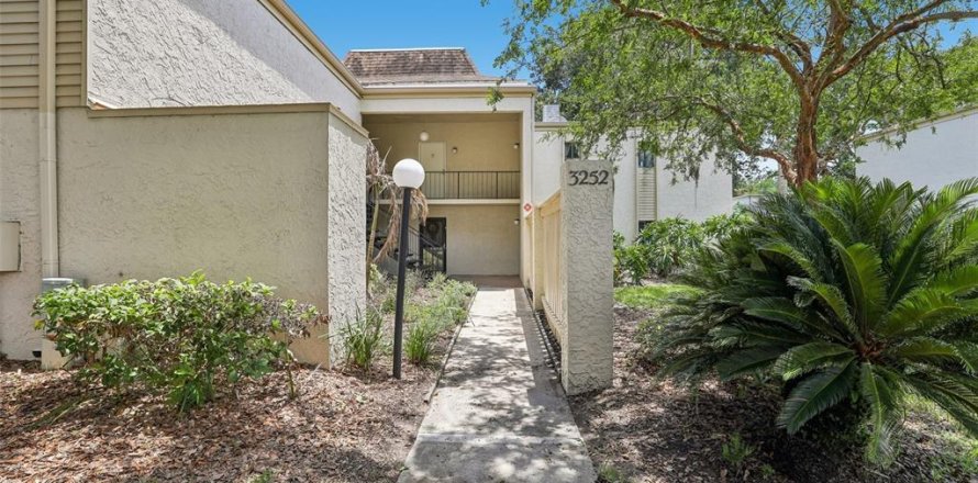 Condo in Orlando, Florida, 2 bedrooms № 2225331