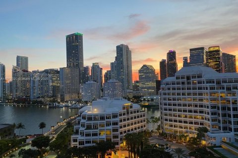 Copropriété à vendre à Miami, Floride: 2 chambres, 127.93 m2 № 1966824 - photo 9