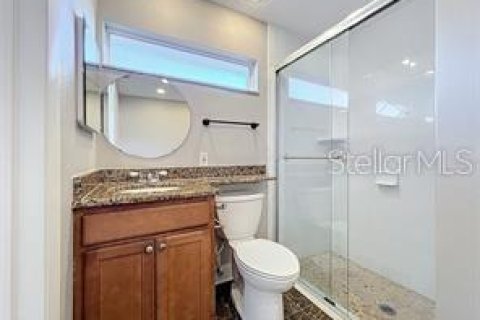 House in Clearwater, Florida 4 bedrooms, 161 sq.m. № 2095290 - photo 25