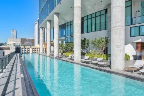 Condo in Miami, Florida, 2 bedrooms  № 1979820 - photo 26