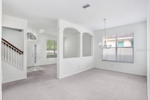 House in Brandon, Florida 5 bedrooms, 243.22 sq.m. № 2092749 - photo 6