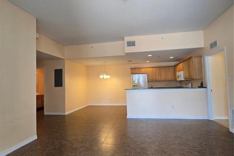 Condo in Bradenton, Florida, 3 bedrooms  № 2229550 - photo 10