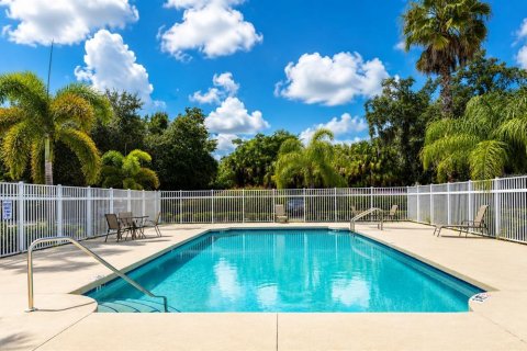 Condo in Bradenton, Florida, 3 bedrooms  № 2229550 - photo 2