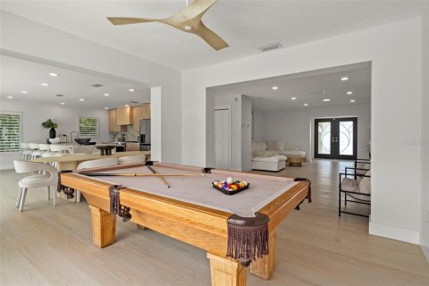 Villa ou maison à vendre à New Port Richey, Floride: 3 chambres, 202.25 m2 № 2273031 - photo 23