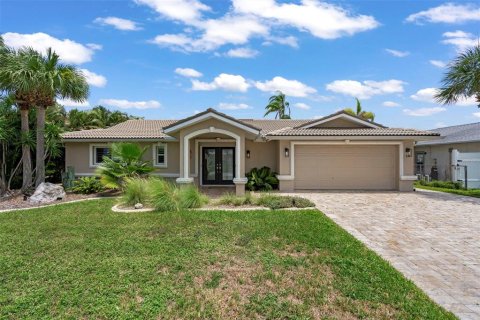 Villa ou maison à vendre à New Port Richey, Floride: 3 chambres, 202.25 m2 № 2273031 - photo 6