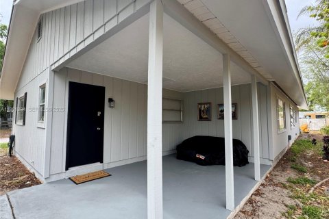 Villa ou maison à louer à Sarasota, Floride: 1 chambre, 74.23 m2 № 2154164 - photo 25