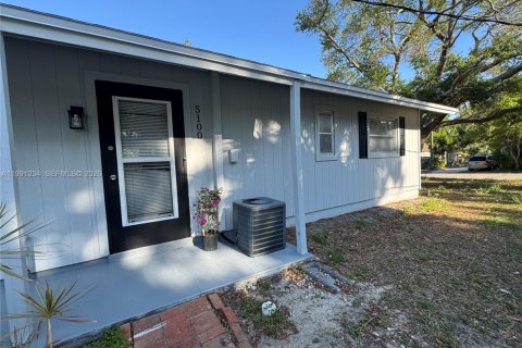 Villa ou maison à louer à Sarasota, Floride: 1 chambre, 74.23 m2 № 2154164 - photo 27