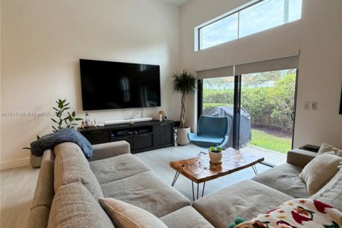 Touwnhouse à louer à Plantation, Floride: 3 chambres, 150.13 m2 № 1967209 - photo 7