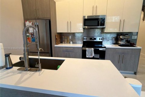 Touwnhouse à louer à Plantation, Floride: 3 chambres, 150.13 m2 № 1967209 - photo 9