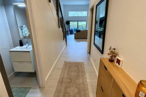 Touwnhouse à louer à Plantation, Floride: 3 chambres, 150.13 m2 № 1967209 - photo 3