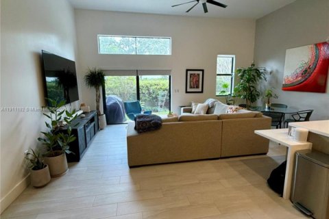 Touwnhouse à louer à Plantation, Floride: 3 chambres, 150.13 m2 № 1967209 - photo 6