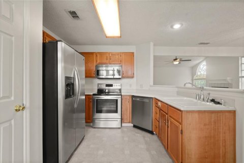 Condominio en venta en Casselberry, Florida, 3 dormitorios, 126.81 m2 № 2208115 - foto 13
