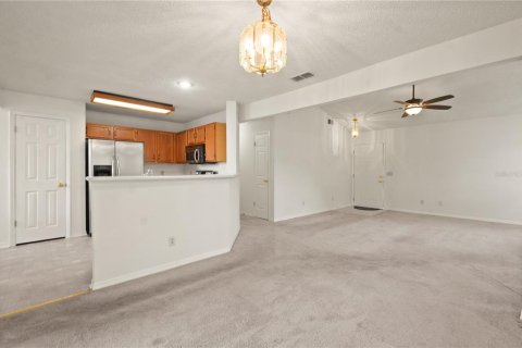 Condominio en venta en Casselberry, Florida, 3 dormitorios, 126.81 m2 № 2208115 - foto 15