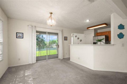 Condominio en venta en Casselberry, Florida, 3 dormitorios, 126.81 m2 № 2208115 - foto 6