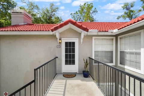 Condominio en Casselberry, Florida, 3 dormitorios № 2208115