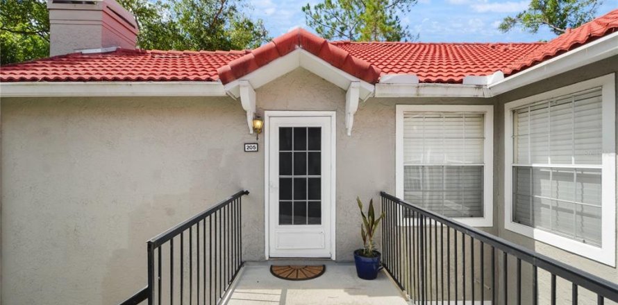 Condominio en Casselberry, Florida, 3 dormitorios № 2208115