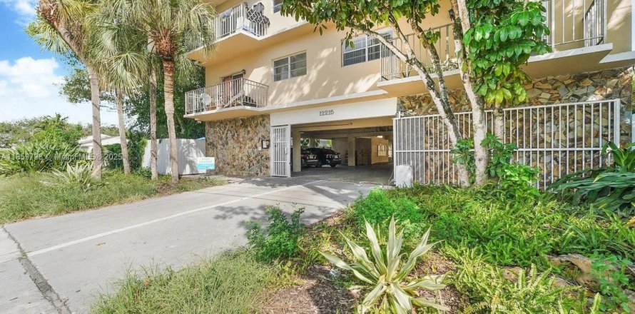 Appartement à North Miami, Floride 2 chambres, 83.61 m2 № 1888277